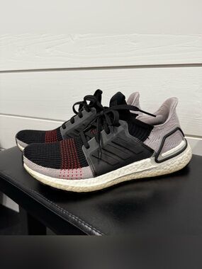 Adidas Wmns UltraBoost 19 Soft Vision Pale Purple Sneakers Size 8 1/2